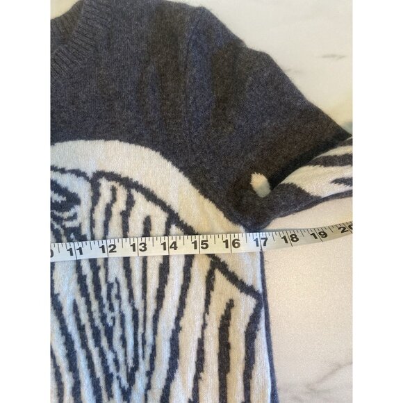 Peck & Peck 100% Cashmere Sweater‎ Sz M Gray Zebra Long Sleeve Quiet Luxury - Picture 7 of 7